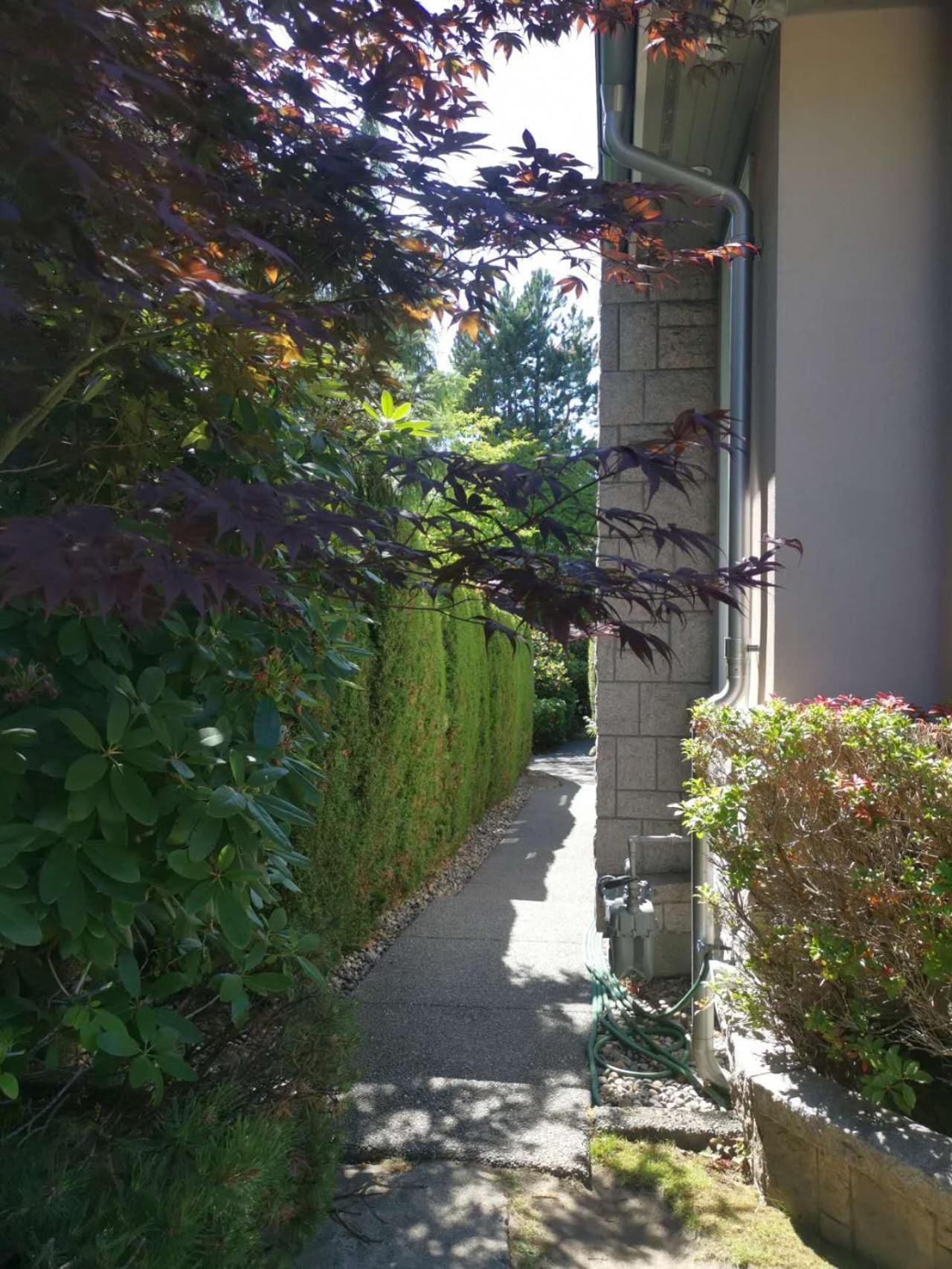 Van Nest Near Yvr Ubc Downtown Vancouver Exterior foto